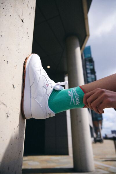 Mens and Women's 3 Pair Reebok Essentials Cotton Ankle Socks with Arch Support